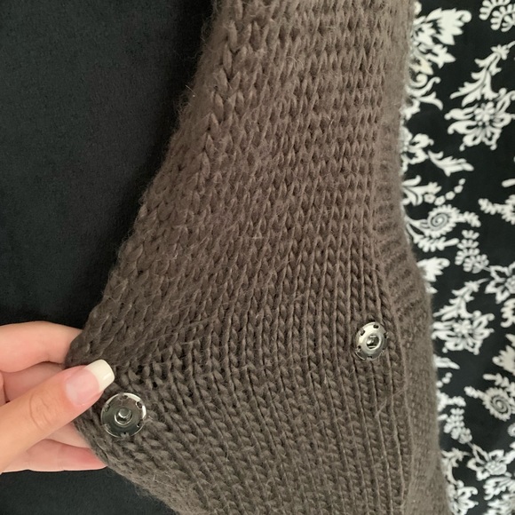 🦇 Vintage Long-Line Cardigan 🦇 - Picture 10 of 11